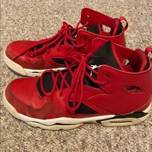 Jordan’s youth size 7